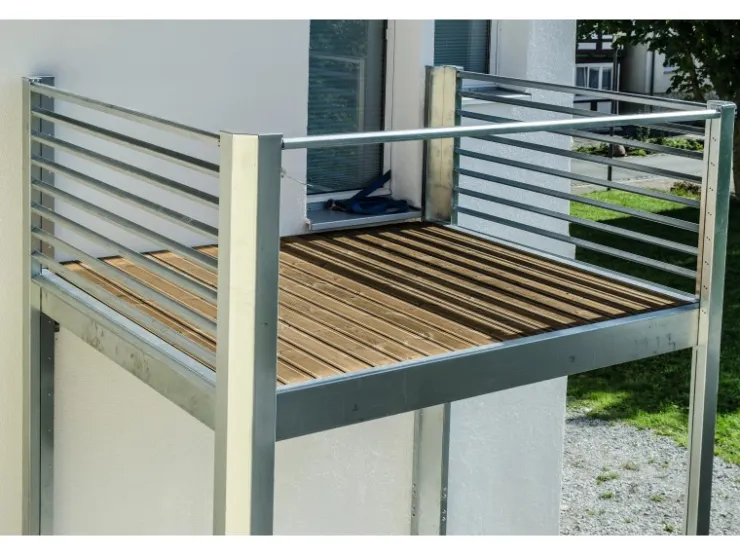 Balkone* Designbalkon Large 350 x 300 x 290cm Holzboden mit Lamellengeländer